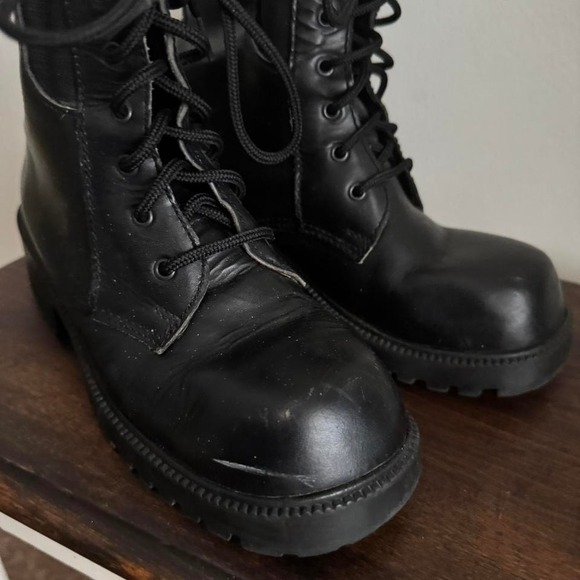 Y2K black leather short combat boot Size approx 7-7.5 lace up - Picture 6 of 7